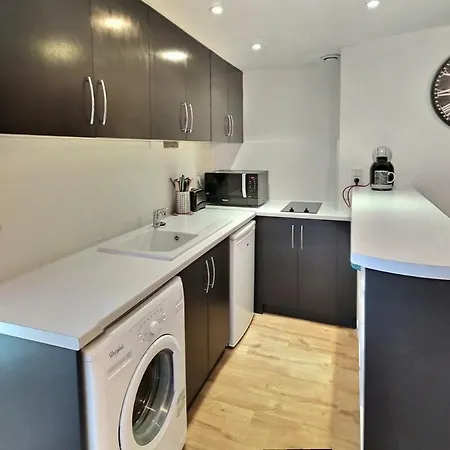 Apartamento World Proche Gare Et Commerces ~ Mon Groom